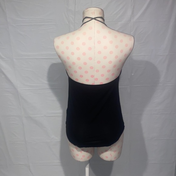 GAP custom halter neck tie-bow top! - Picture 4 of 4
